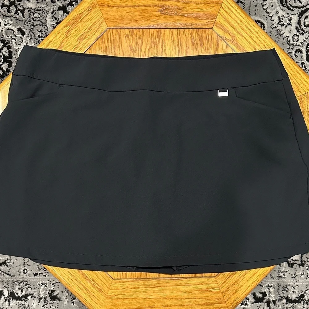 *GREG NORMAN* Plus Black Skort w/ Side Pockets x Silver Accent Size XXL